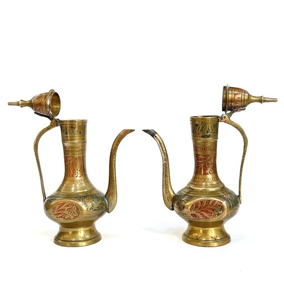 Set of two Vintage Ornate Solid Brass and Enamel Teapot Genie Lamp Oil P… - Picture 6 of 8